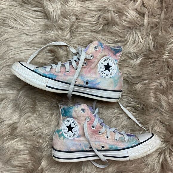 Converse All-Star Chuck Taylor Lilac Tie Dye High Top Sneakers - Picture 1 of 9